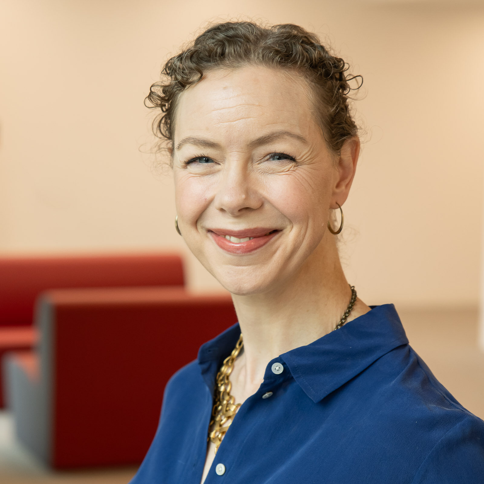 Elena Holeton